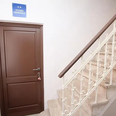 Apartment Zara Rovinj Exterior photo