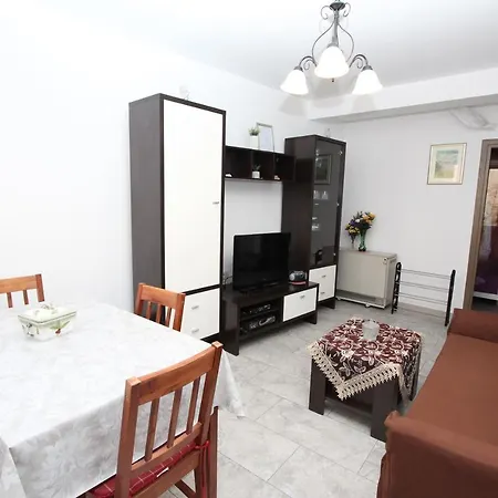 Apartment Zara Rovinj Exterior photo